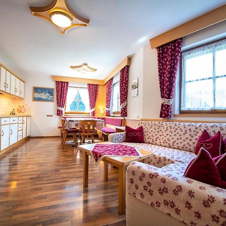 Apartments Miara Santa Cristina Val Gardena المظهر الخارجي الصورة