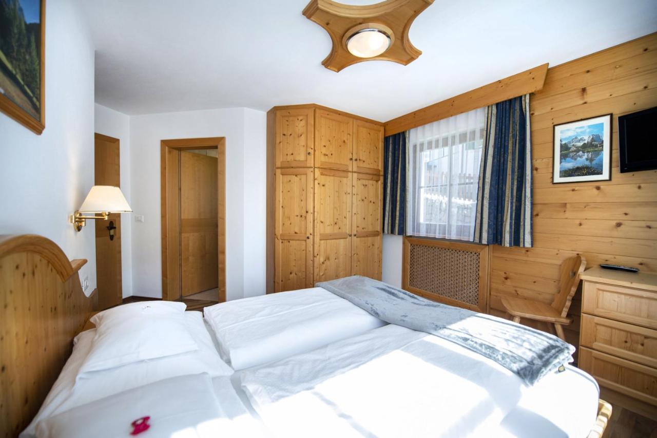 Apartments Miara Santa Cristina Val Gardena المظهر الخارجي الصورة